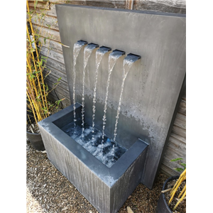 Veneto Square Water Feature